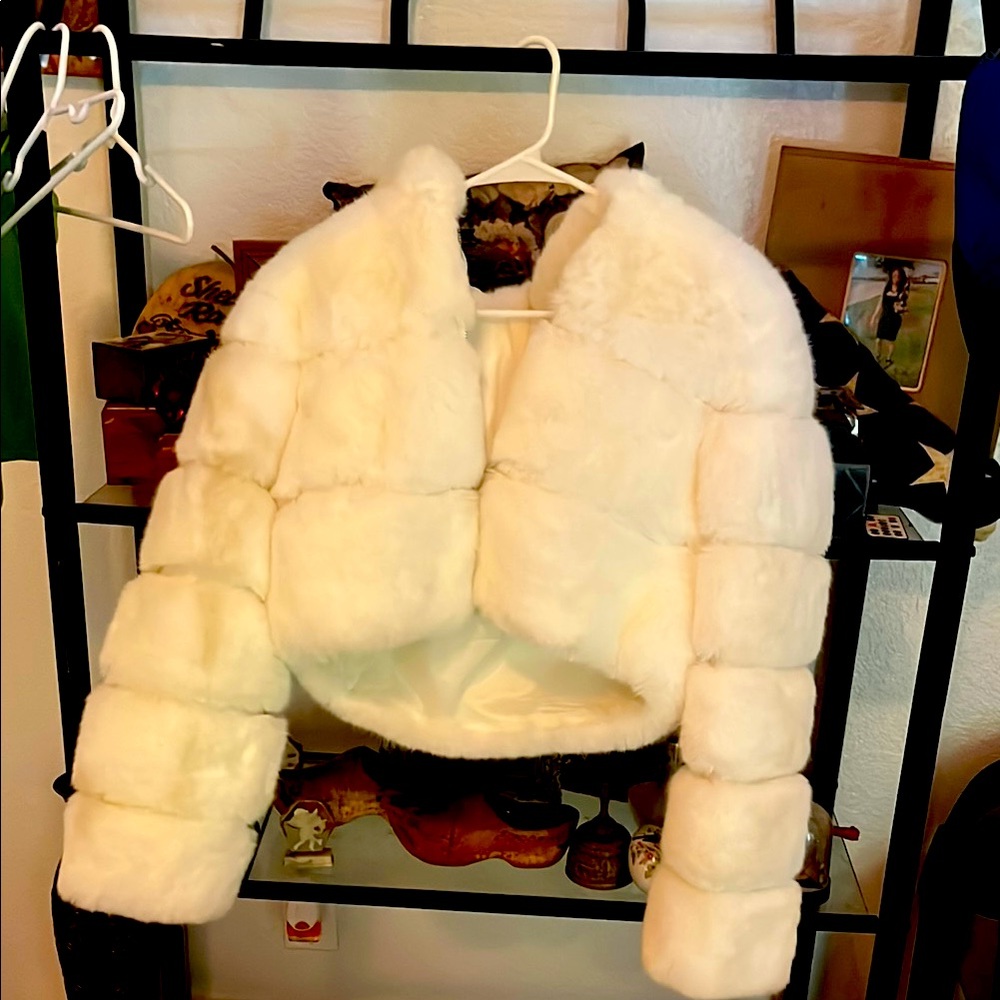 Chic White Faux Fur Jacket